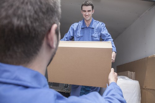 Professional packing and unpacking services in Brockley for a smooth home move