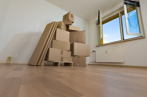 Small move and furniture transport service in Brockley