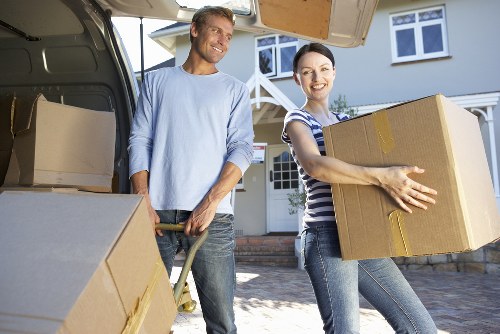 Managing parking and access for house removals in Brockley