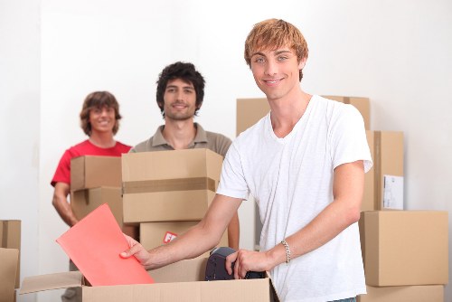 Flexible Brockley van moving service for households and businesses